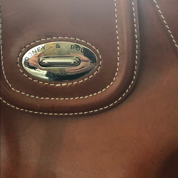 Dooney & Bourke - Picture 3 of 4